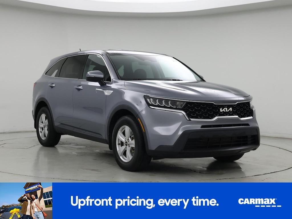 used 2023 Kia Sorento car, priced at $22,998
