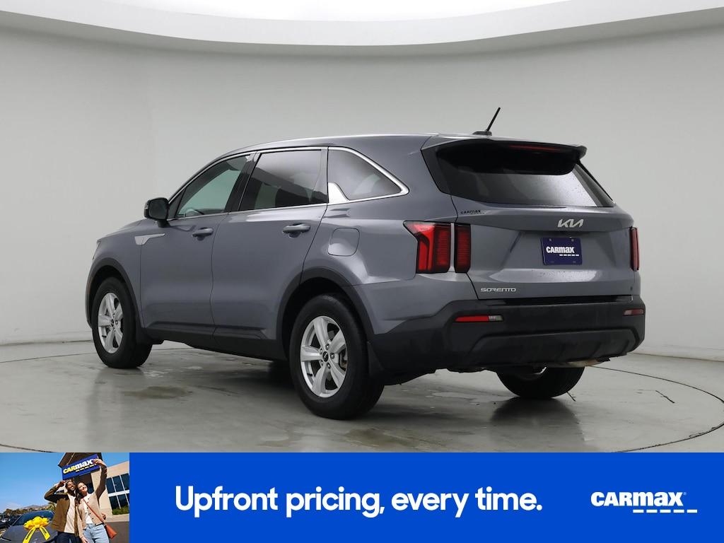 used 2023 Kia Sorento car, priced at $22,998