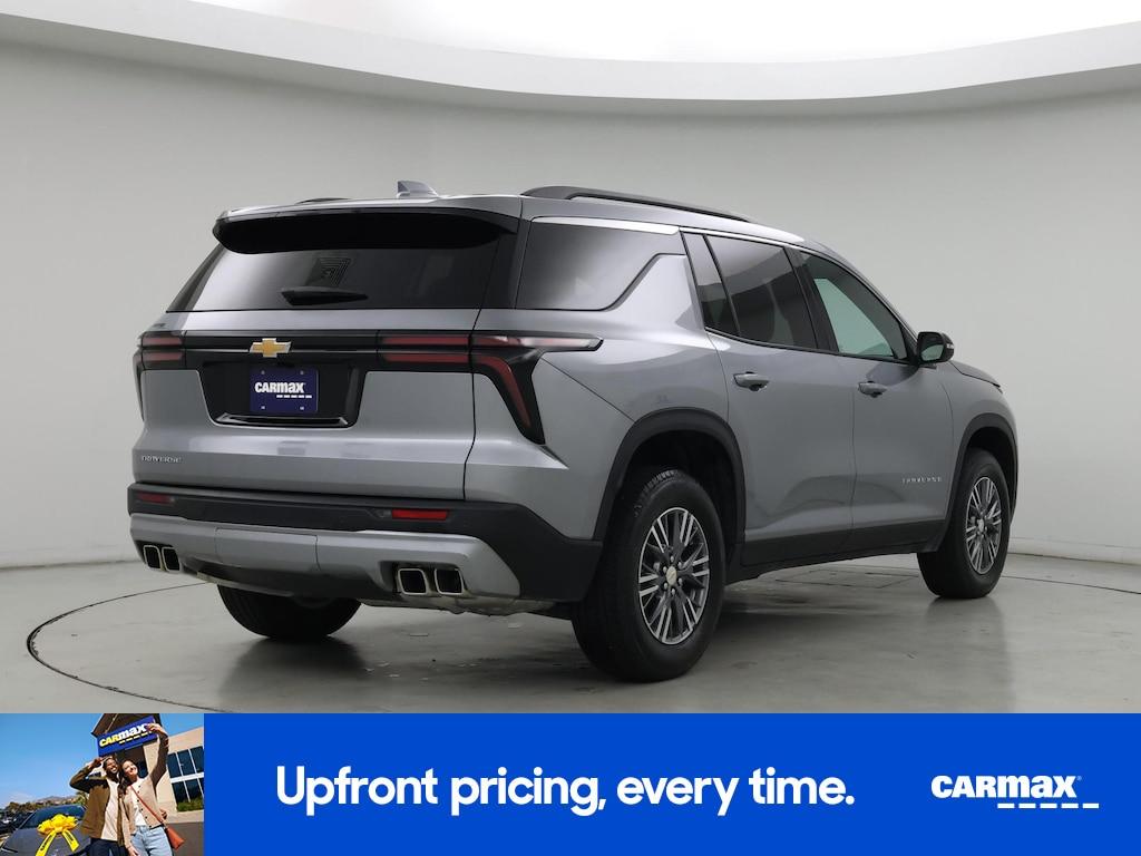 used 2025 Chevrolet Traverse car, priced at $39,998