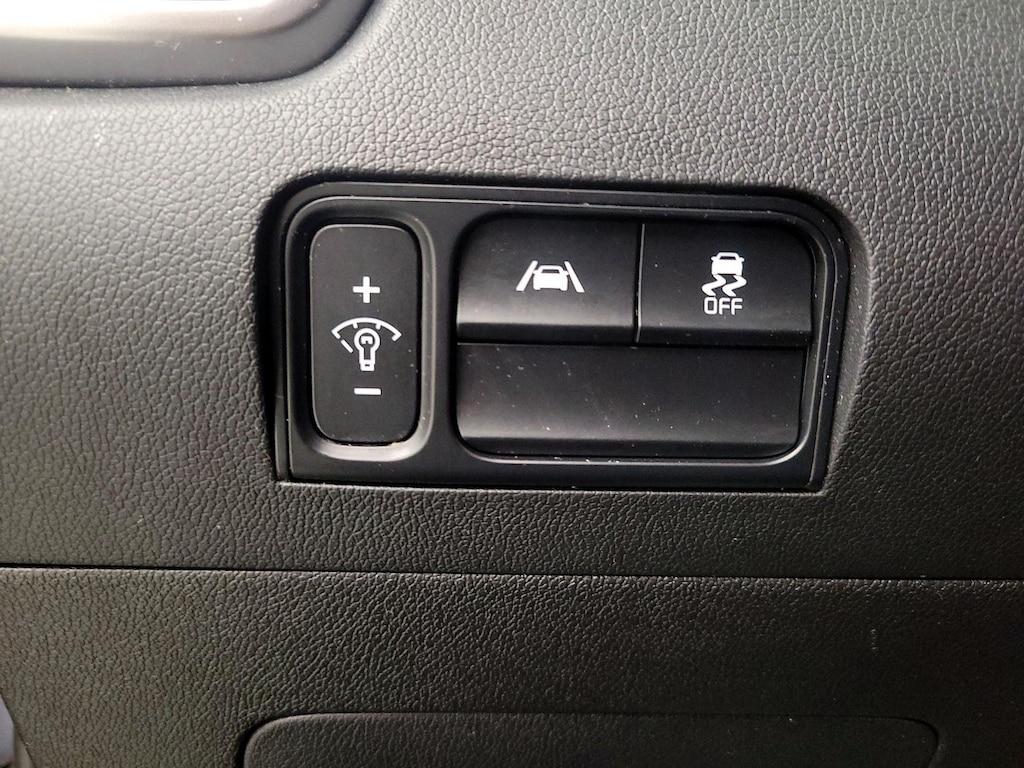 used 2022 Kia Sorento car, priced at $23,998