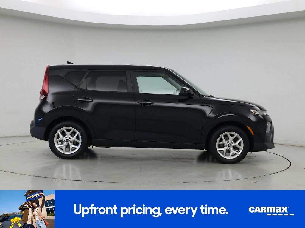 used 2021 Kia Soul car, priced at $16,998