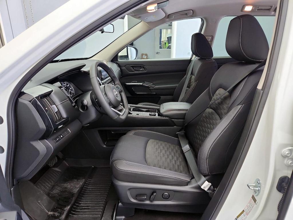 used 2024 Nissan Pathfinder car, priced at $32,998