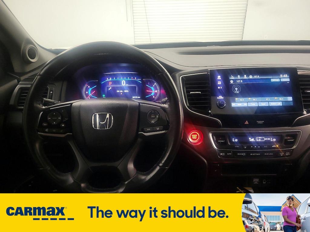 used 2022 Honda Pilot car, priced at $31,998