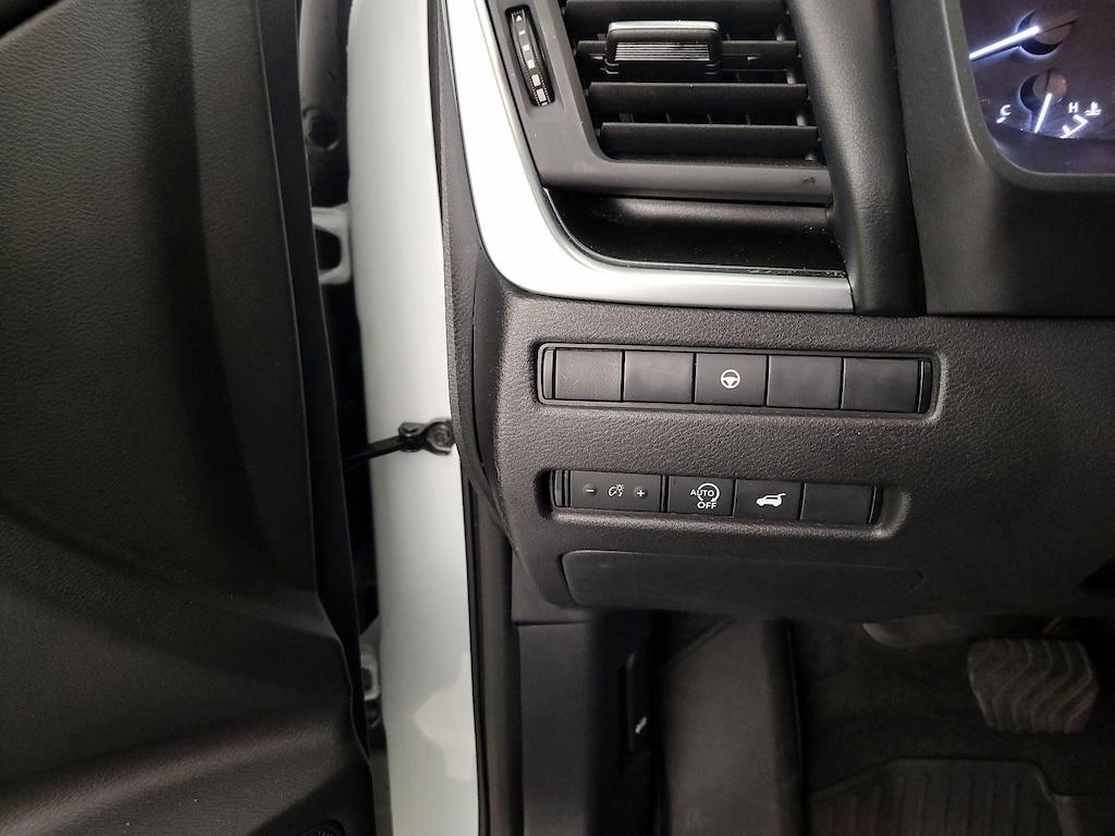 used 2024 Nissan Rogue car, priced at $24,998