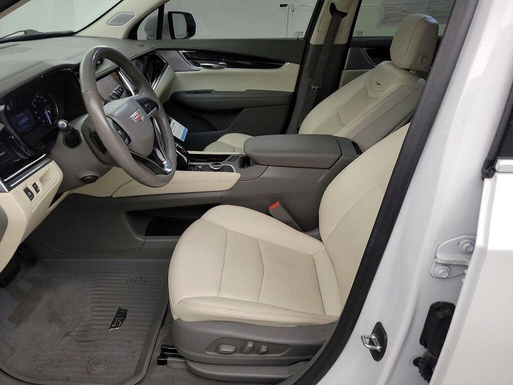 used 2022 Cadillac XT6 car, priced at $40,998