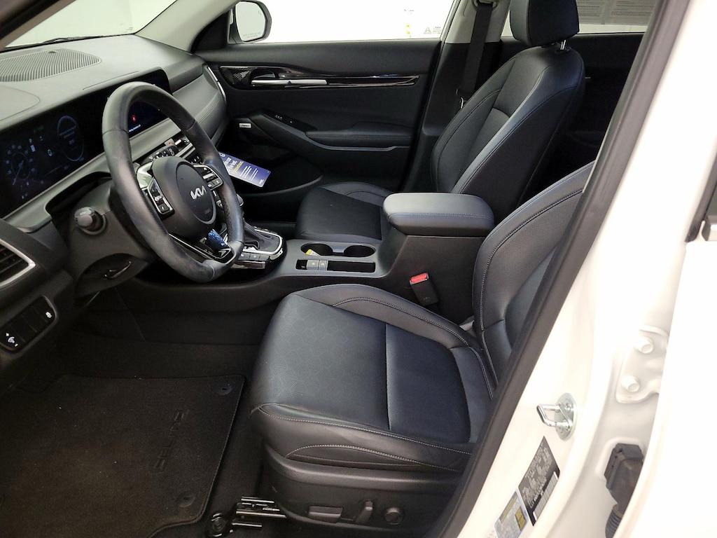 used 2024 Kia Seltos car, priced at $25,998