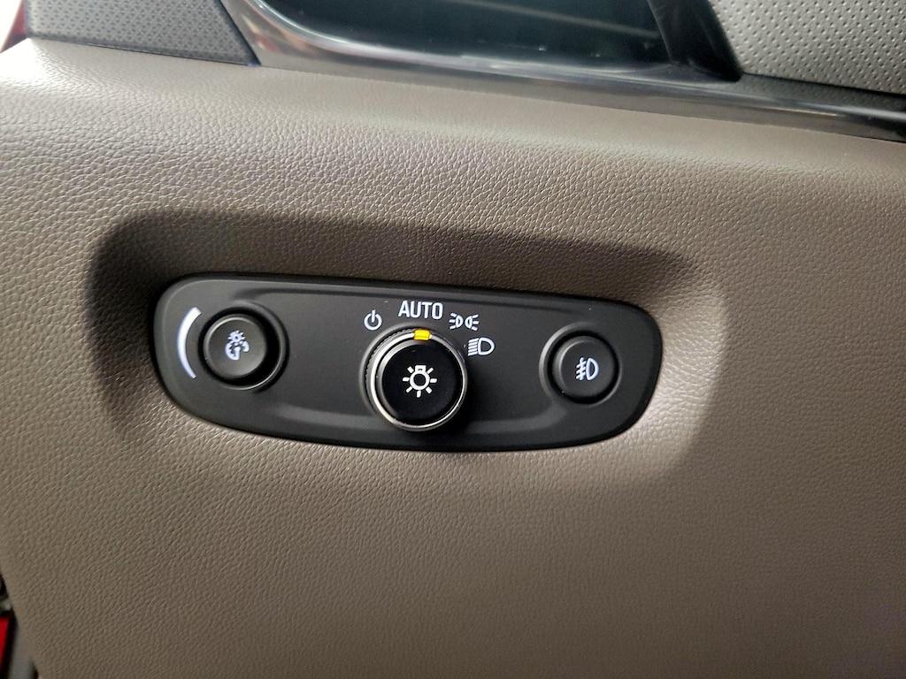 used 2020 Chevrolet Traverse car, priced at $24,998