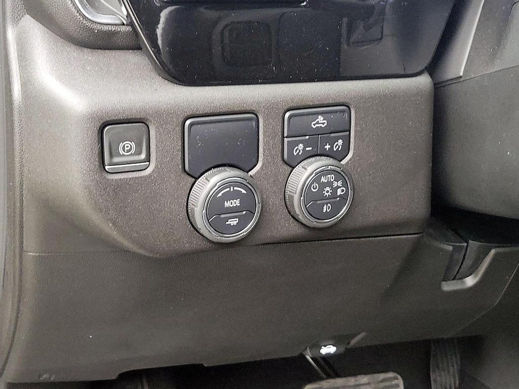 used 2022 Chevrolet Silverado 1500 car, priced at $39,998