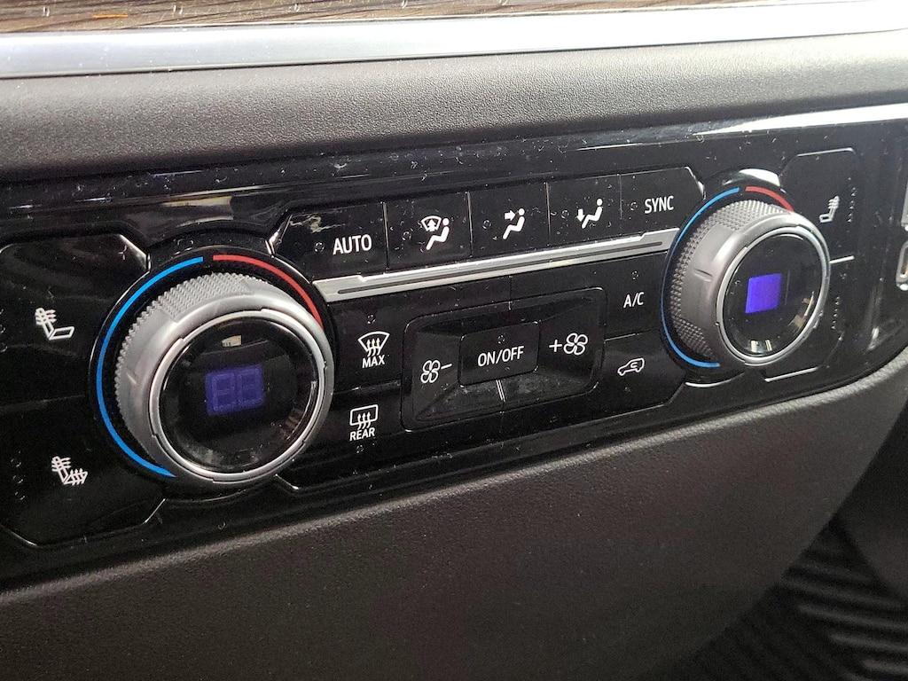 used 2022 Chevrolet Silverado 1500 car, priced at $39,998