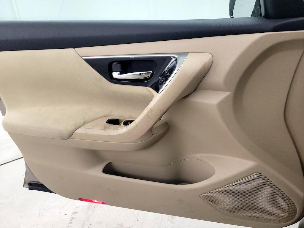 used 2014 Nissan Altima car, priced at $14,599