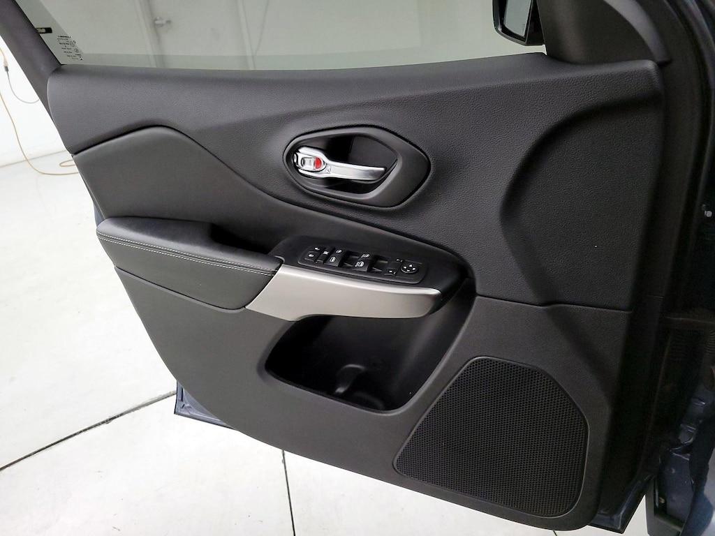 used 2021 Jeep Cherokee car, priced at $22,998