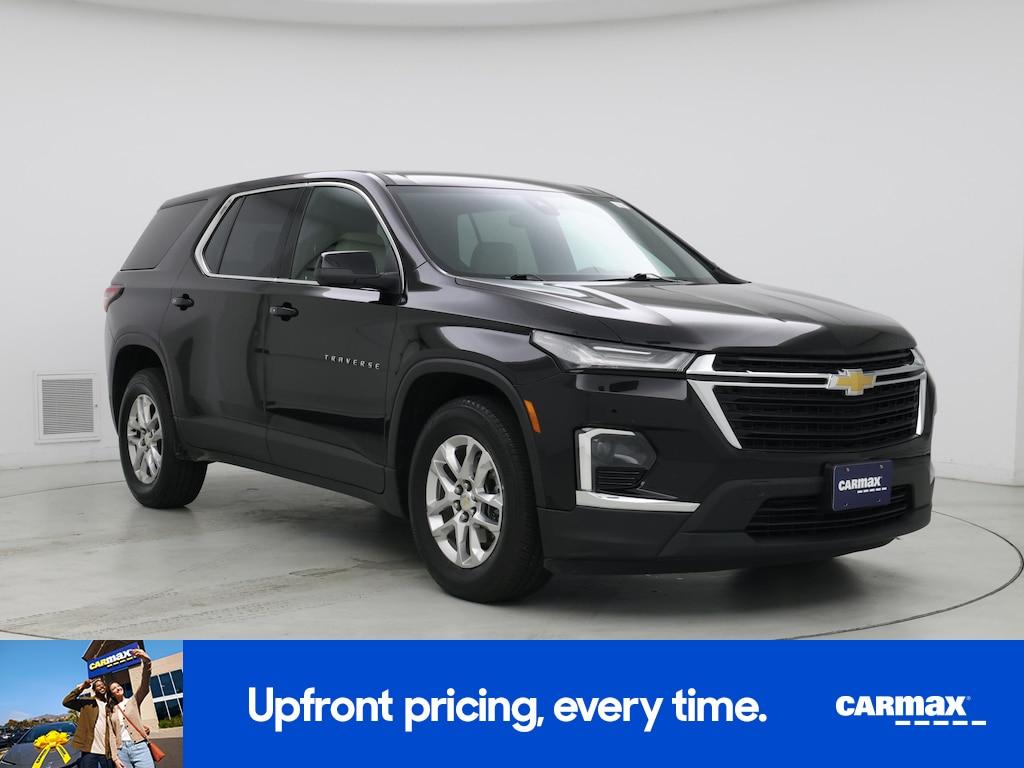 used 2022 Chevrolet Traverse car, priced at $27,998