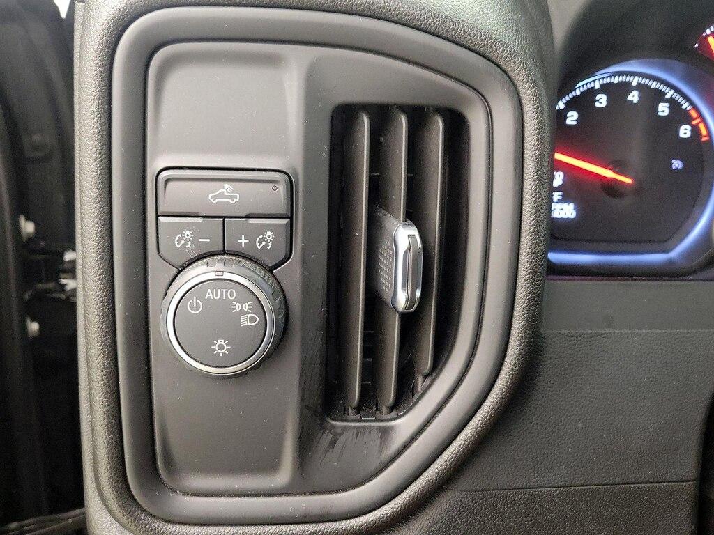 used 2022 Chevrolet Silverado 1500 car, priced at $31,998