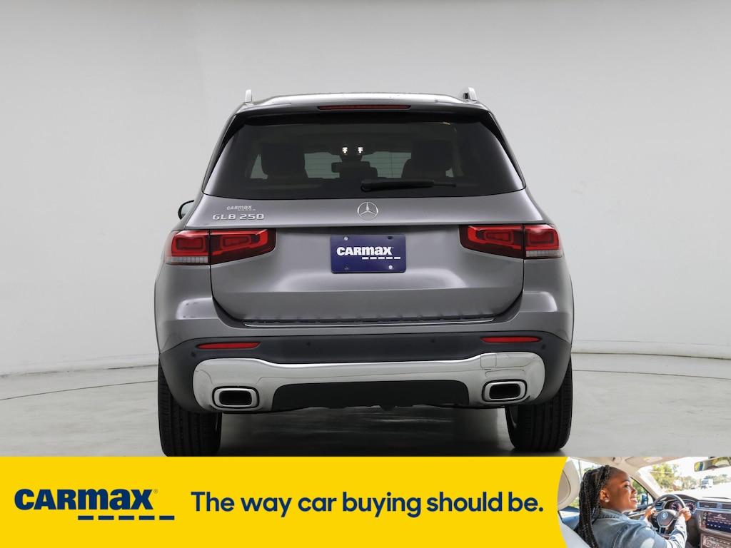 used 2021 Mercedes-Benz GLB 250 car, priced at $27,998