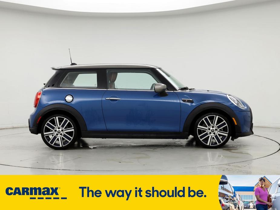 used 2022 MINI Hardtop car, priced at $25,998