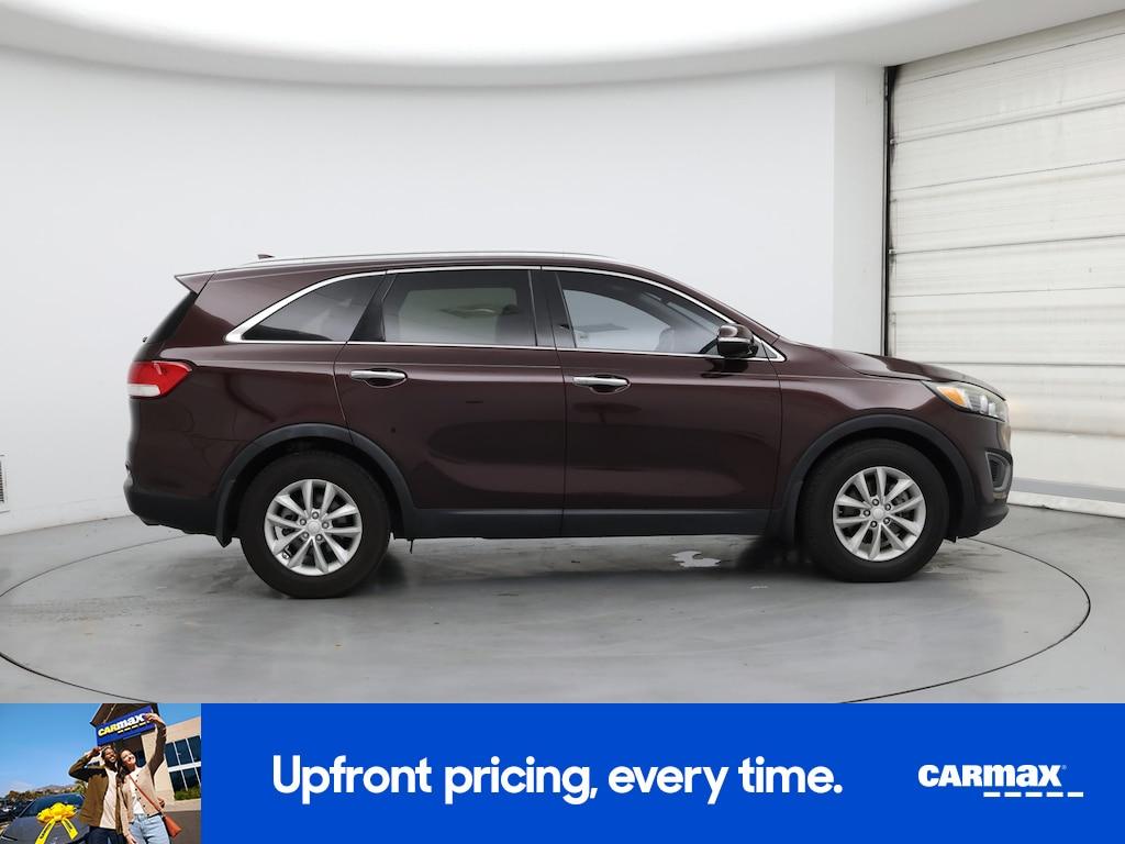 used 2016 Kia Sorento car, priced at $13,998