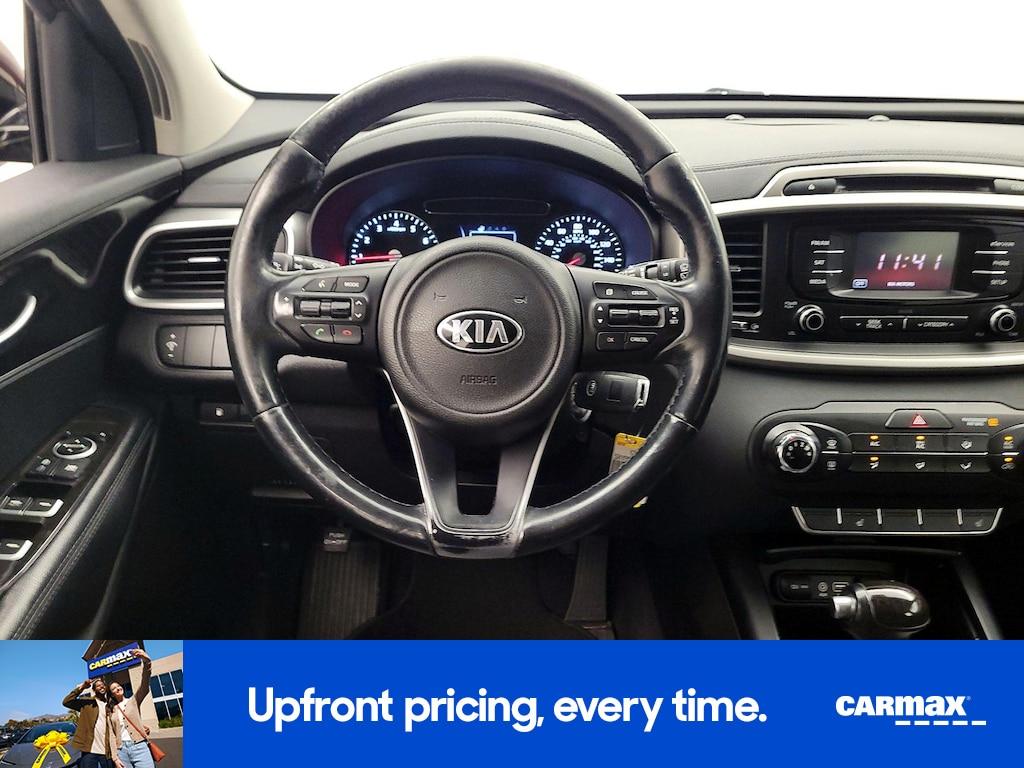 used 2016 Kia Sorento car, priced at $13,998