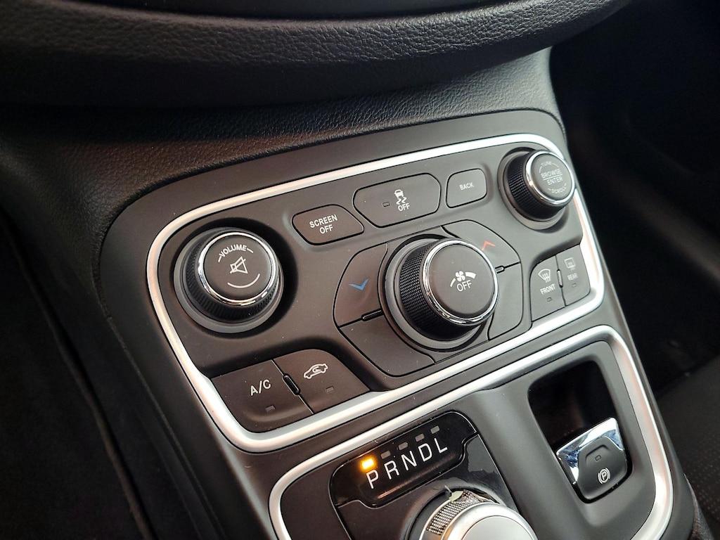 used 2015 Chrysler 200 car, priced at $11,998