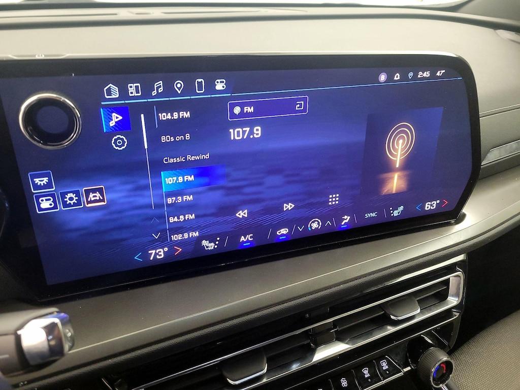 used 2025 Chevrolet Traverse car, priced at $39,998