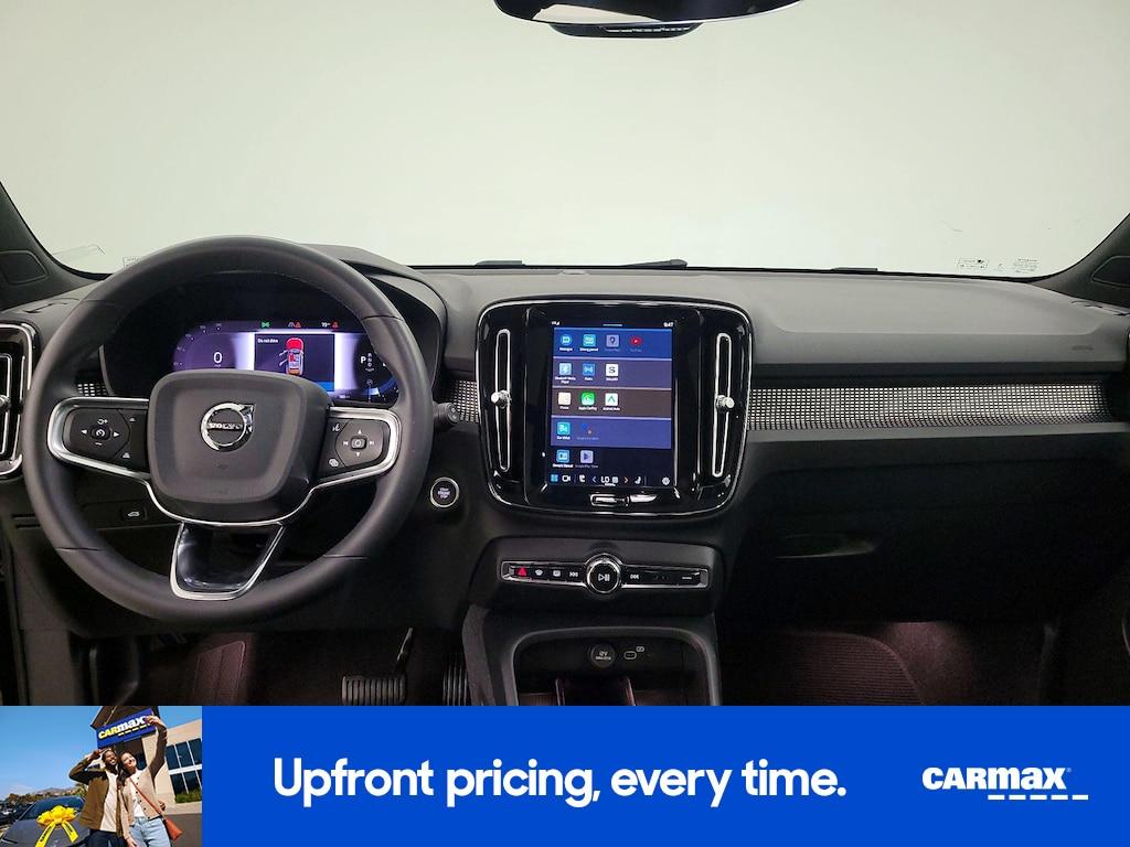 used 2023 Volvo XC40 car, priced at $30,998