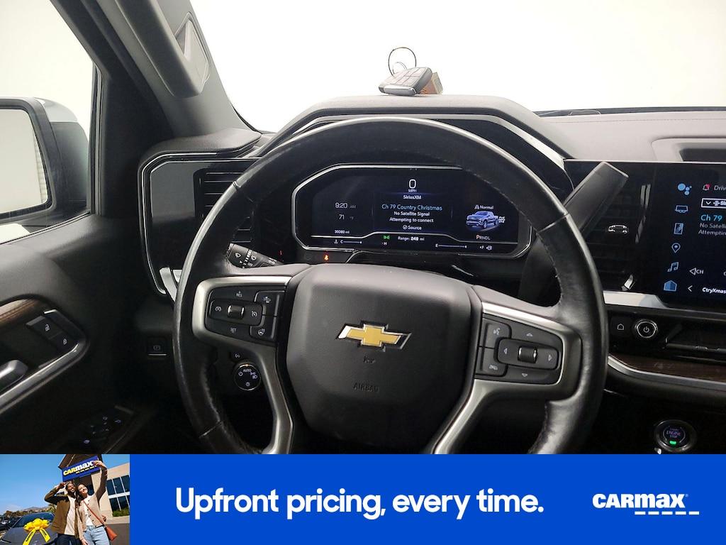 used 2022 Chevrolet Silverado 1500 car, priced at $35,998