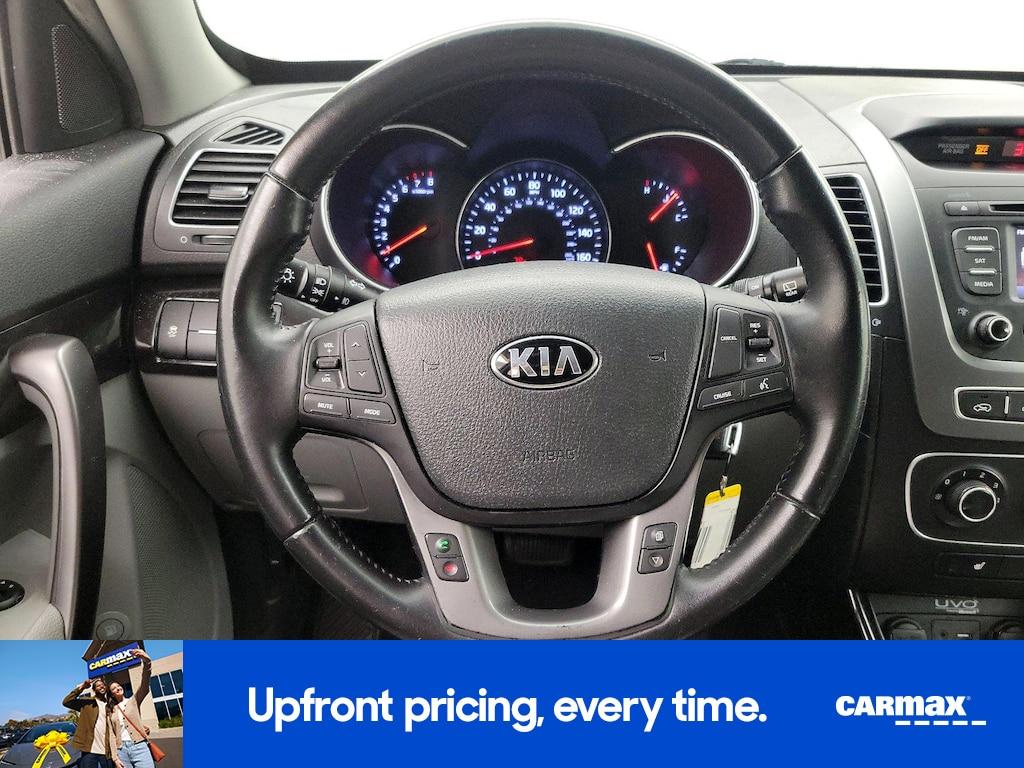 used 2015 Kia Sorento car, priced at $12,998