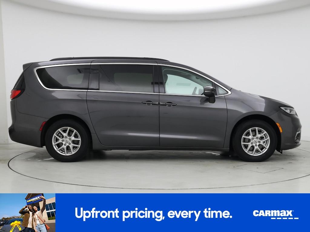 used 2022 Chrysler Pacifica car, priced at $34,998