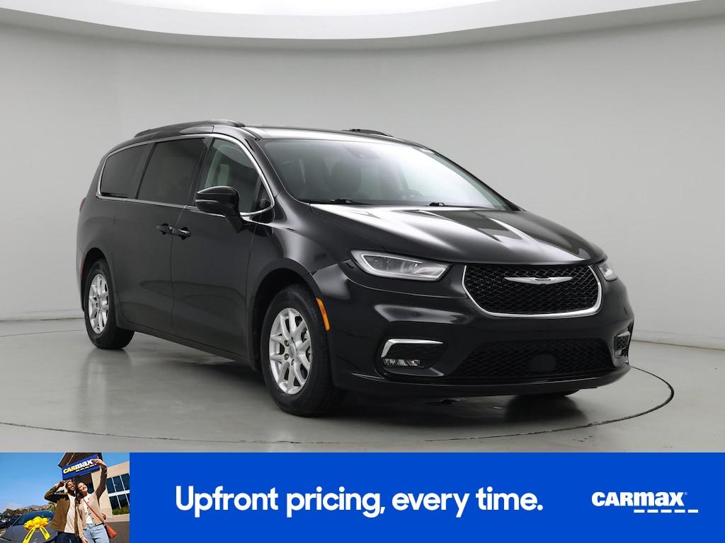 used 2022 Chrysler Pacifica car, priced at $24,998