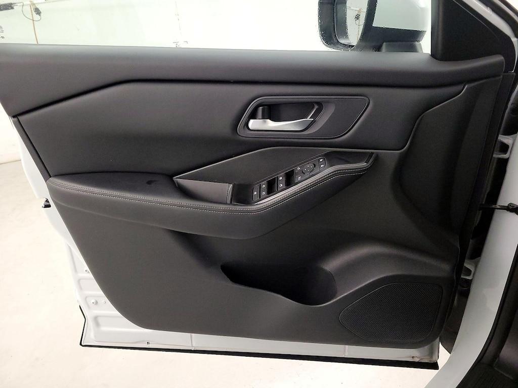 used 2024 Nissan Rogue car, priced at $25,998