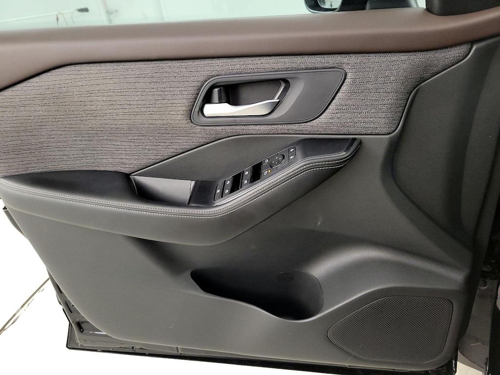 used 2022 Nissan Rogue car, priced at $22,998