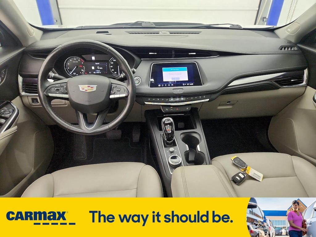 used 2023 Cadillac XT4 car, priced at $30,998