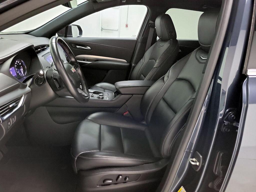 used 2020 Cadillac XT4 car, priced at $25,998