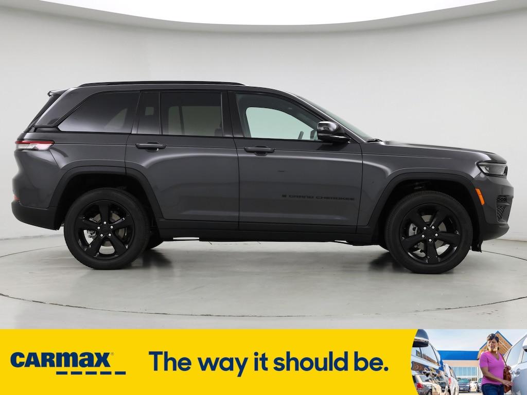 used 2025 Jeep Grand Cherokee car, priced at $42,998