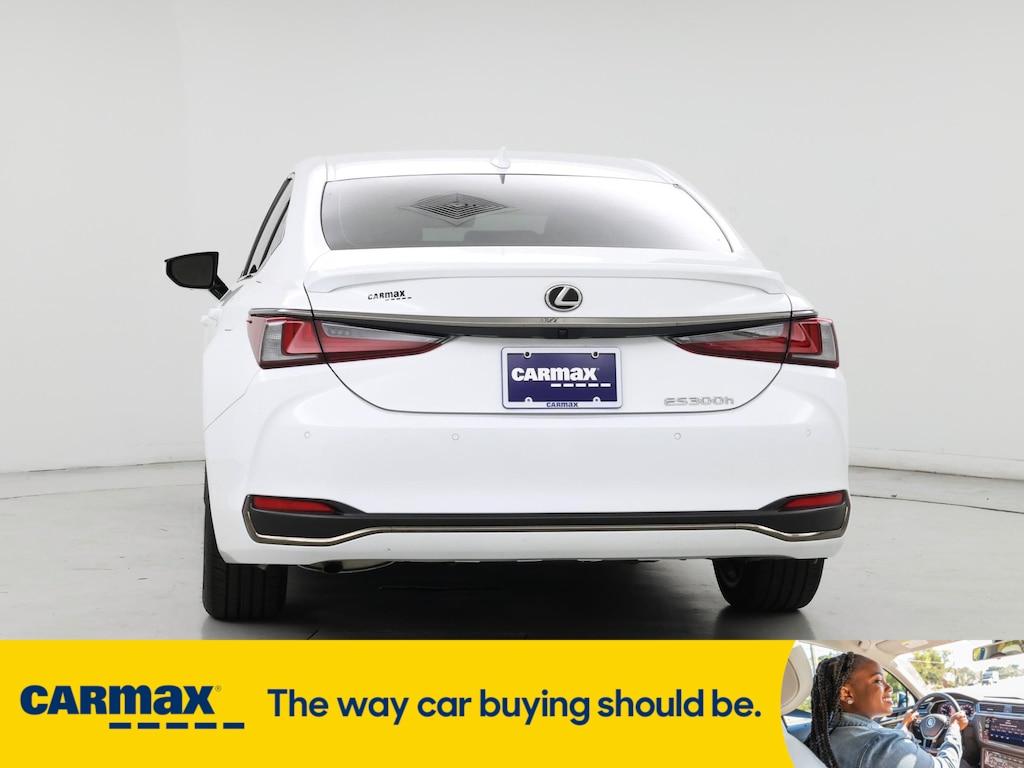 used 2023 Lexus ES 300h car, priced at $41,998