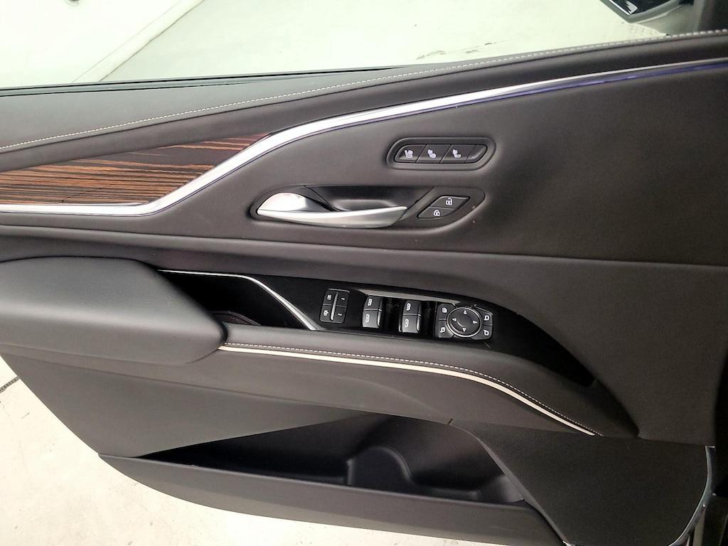 used 2024 Cadillac Escalade car, priced at $76,998