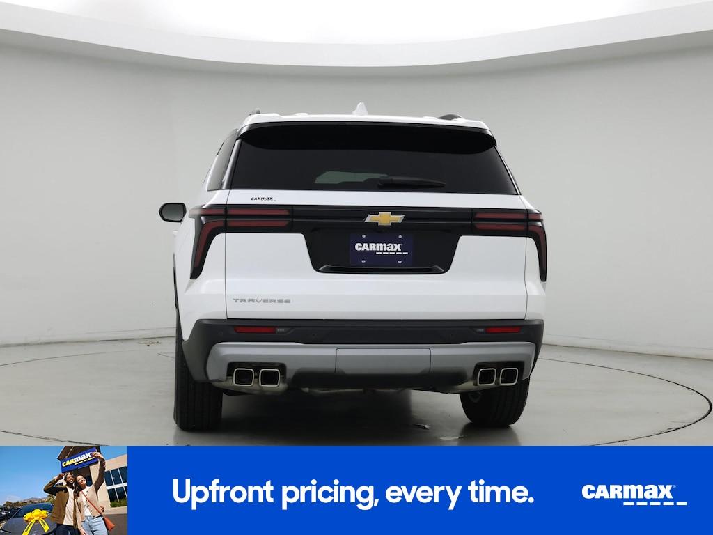 used 2025 Chevrolet Traverse car, priced at $38,998