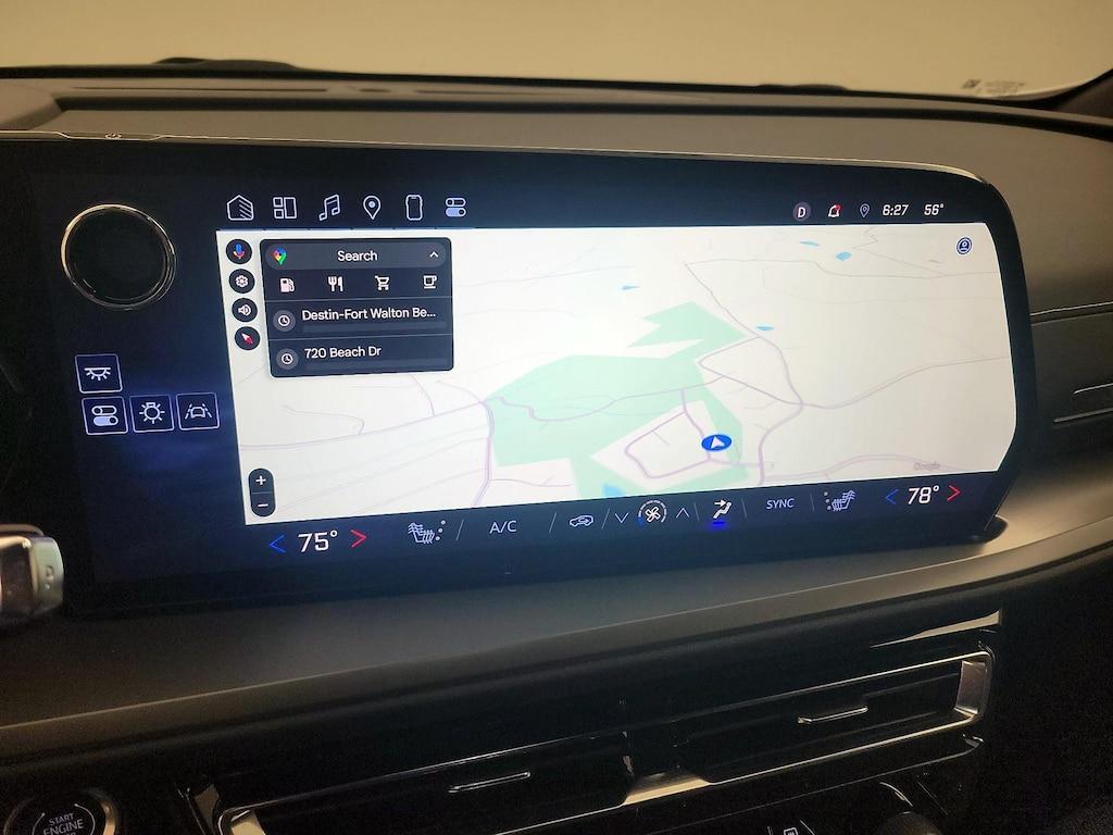 used 2025 Chevrolet Traverse car, priced at $38,998