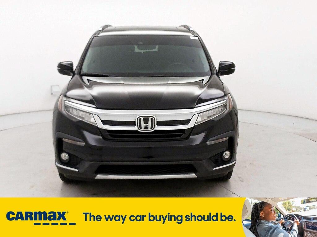 used 2022 Honda Pilot car, priced at $32,998