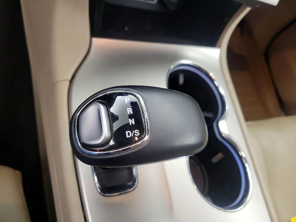 used 2015 Jeep Grand Cherokee car, priced at $17,998