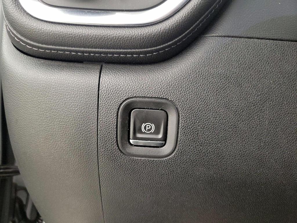 used 2020 Chevrolet Silverado 1500 car, priced at $31,998