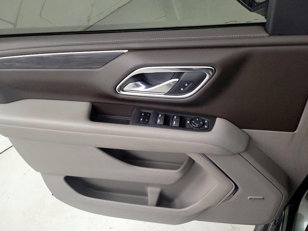 used 2023 GMC Yukon car, priced at $52,998