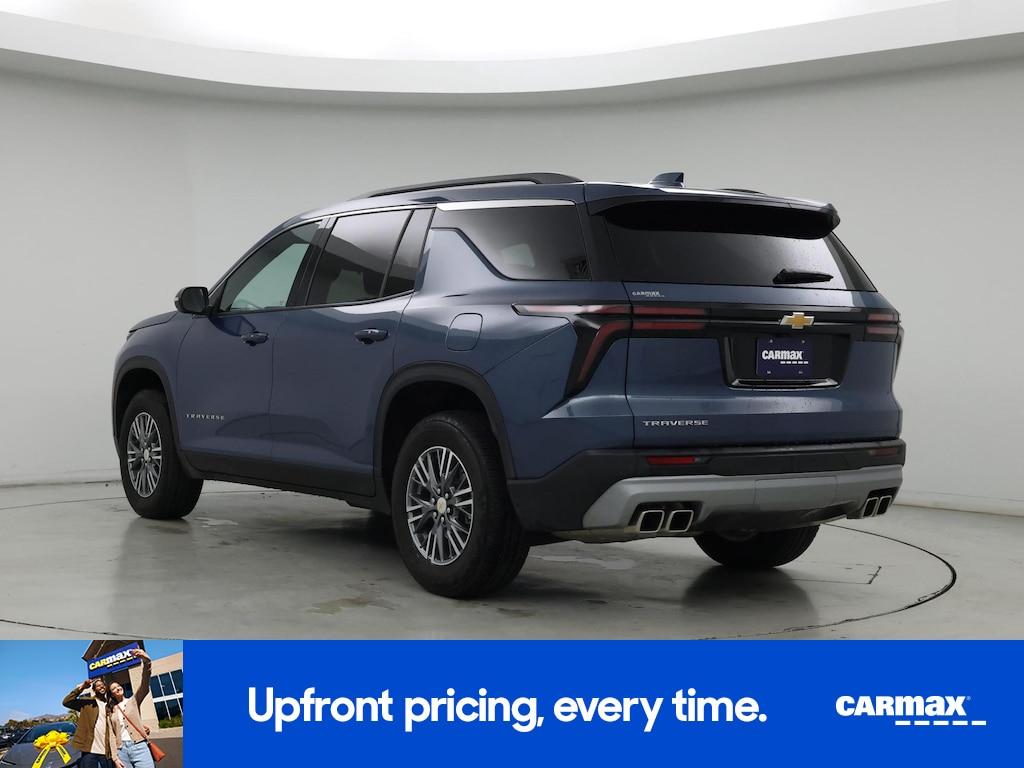 used 2025 Chevrolet Traverse car, priced at $38,998