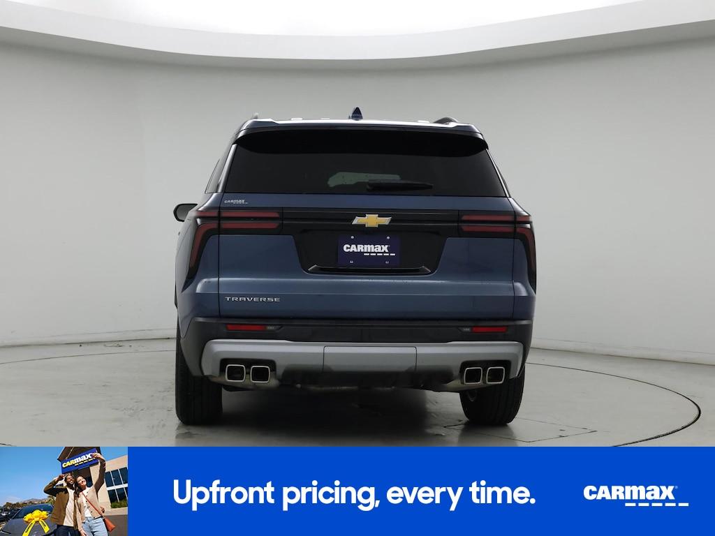 used 2025 Chevrolet Traverse car, priced at $38,998