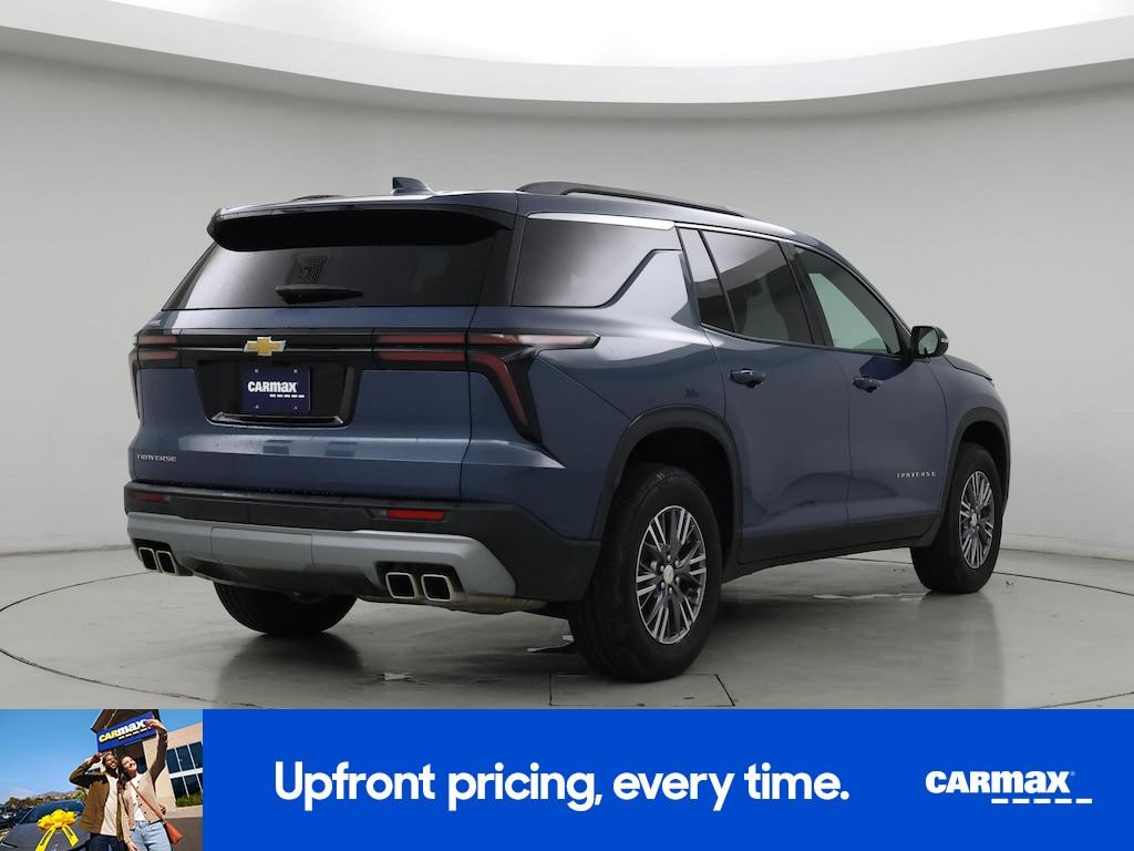 used 2025 Chevrolet Traverse car, priced at $38,998