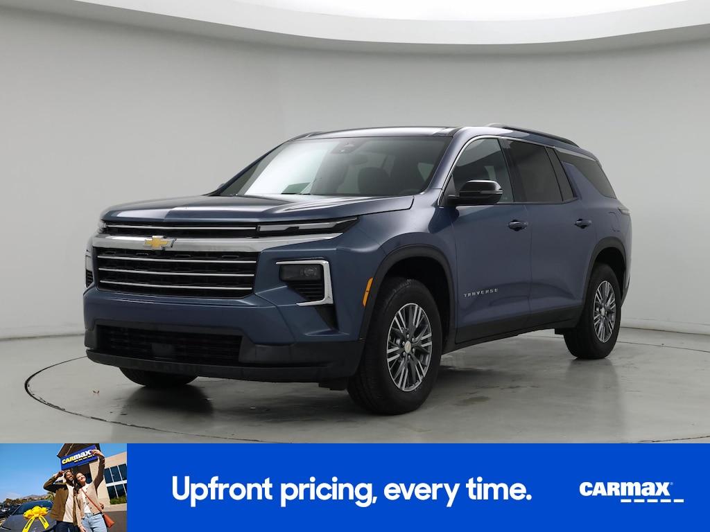 used 2025 Chevrolet Traverse car, priced at $38,998