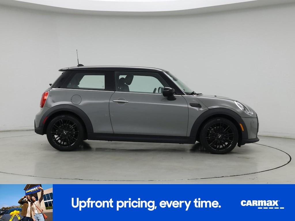 used 2022 MINI Hardtop car, priced at $18,998
