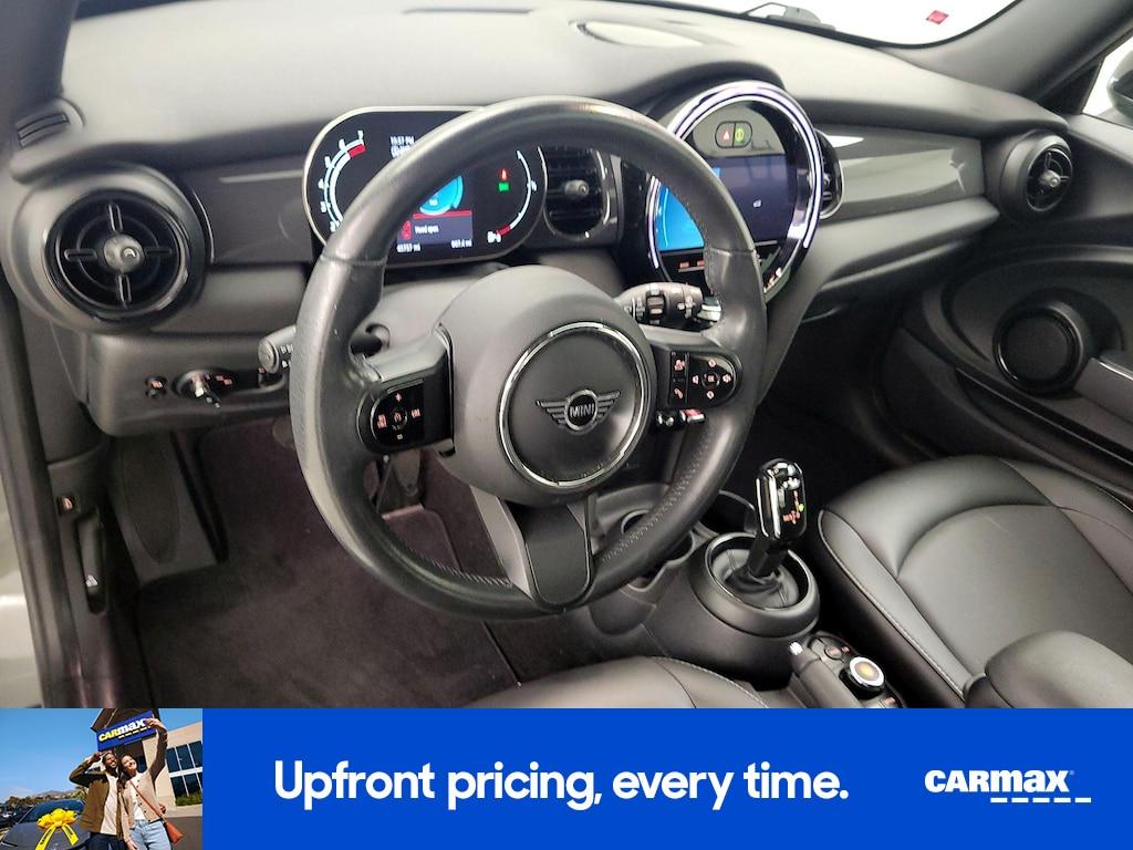 used 2022 MINI Hardtop car, priced at $18,998