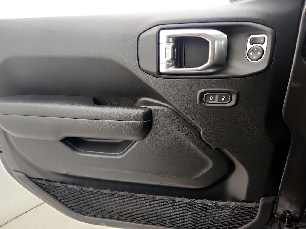 used 2025 Jeep Wrangler car, priced at $43,998