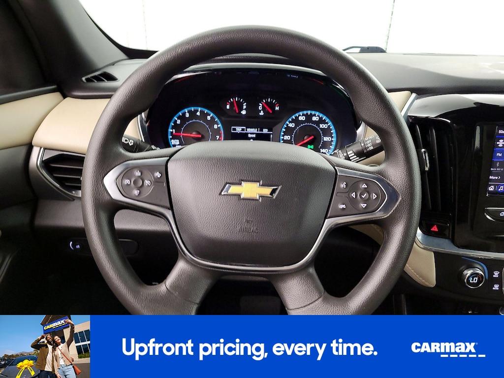 used 2023 Chevrolet Traverse car, priced at $29,998