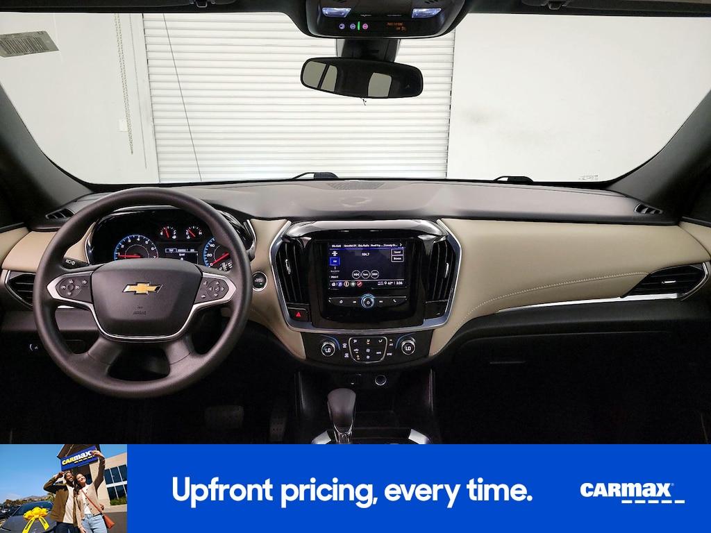 used 2023 Chevrolet Traverse car, priced at $29,998